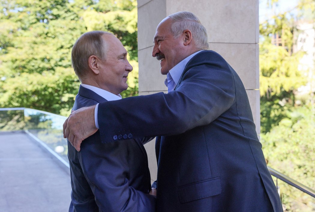 Vladimir Putin a Alexandr Lukašenko v Soči (26. 9. 2022)