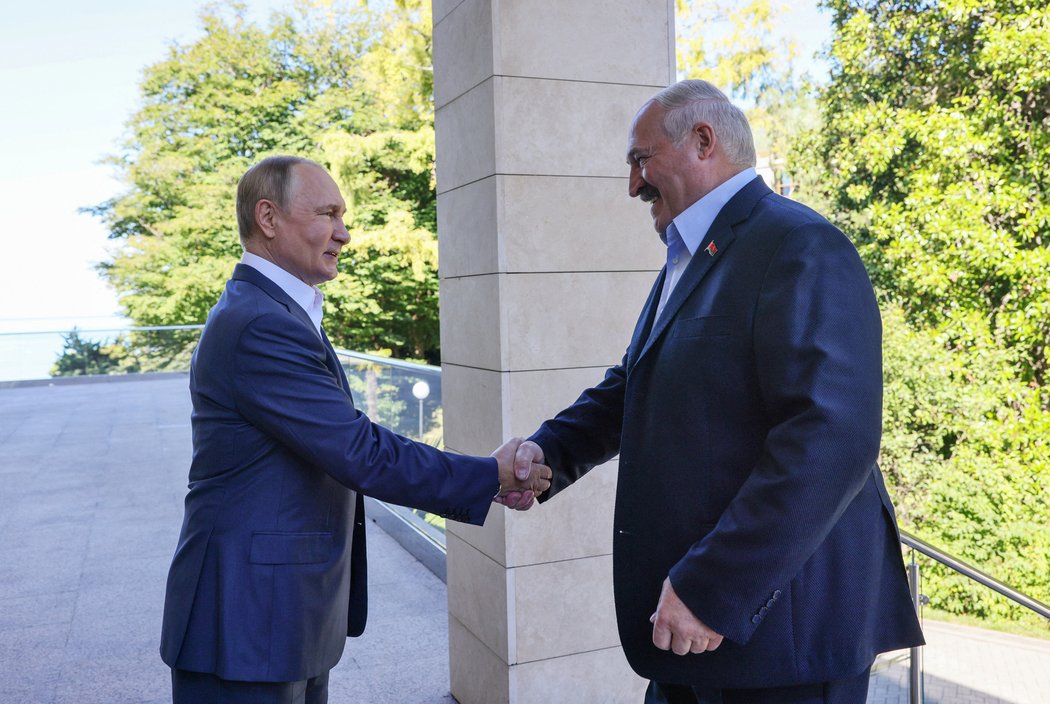 Vladimir Putin a Alexandr Lukašenko v Soči (26. 9. 2022)