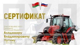 Darovací certifikát na traktor - Lukašenkův dar Putinovi k 70. narozeninám.