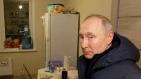 Putin navštěvoval některé domácnosti v okupovaném Mariupolu