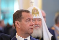 Medveděv vyhrožuje kvůli snahám dostat Rusko před tribunál: Hrozba pro existenci lidstva, hřímá