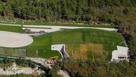 V kopci se skrývá zimní stadion pro Putinovu vášeň: hokej.