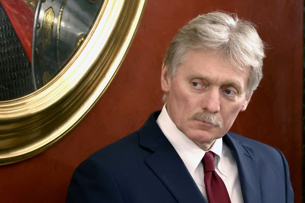 Mluvčí Kremlu Dmitrij Peskov na tiskové konferenci v Moskvě