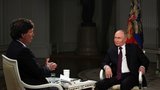 Rusko bude bojovat „až do konce“, tvrdí Putin v rozhovoru s Trumpovým oblíbencem. Co vzkázal Polsku?