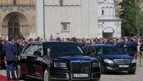 Putin na inauguraci upoutal i novou limuzínou, stála prý miliardy