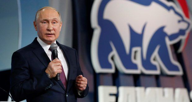Putina v boji o Kreml podpořilo i Jednotné Rusko. Sjezd promluvil jasně