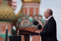 Invaze na Donbas se nedaří, Putin vyházel velitele