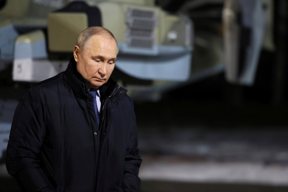 Ruský prezident Vladimir Putin na setkání s piloty (27. 3. 2024)