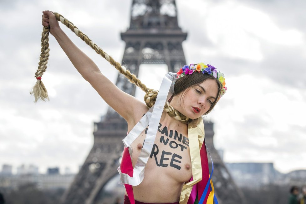 Podle ukrajinských aktivistek Femen není Ukrajina stále volná