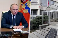 Česko mezi „nikoliv přátelskými zeměmi“. Putin omezil vydávání víz občanům z řady zemí
