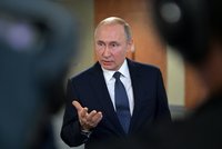 Putin 20 let u moci: Z byrokrata se stal obávaný autoritářský vůdce