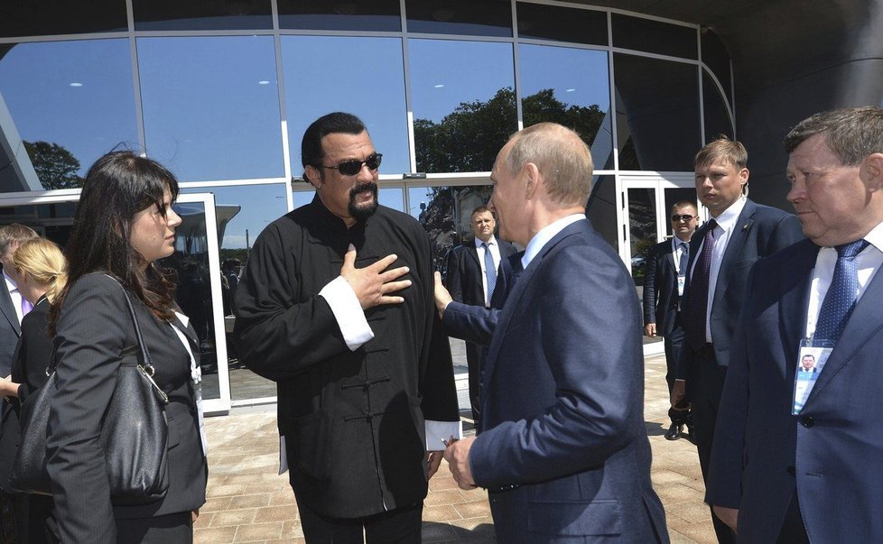 Seagal a Putin jsou blízcí přátelé.