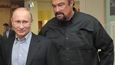 Seagal a Putin, kámoši jak hrom.