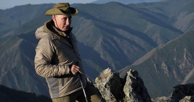 Putin vyrazil na víkend na Sibiř. Koně, lov tygra i raft tentokrát vynechal