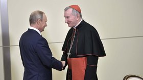 Rusko si cení dialogu s Vatikánem, řekl při setkání s kardinálem Pietrem Parolinem ruský prezident Vladimir Putin.