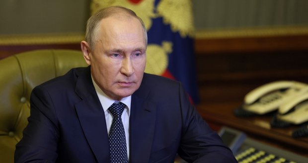 Putin je jako krysa zahnaná do kouta, je nebezpečnější než kdy dřív, říká politolog
