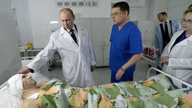 Novoroční návštěva prezidenta Putina vedla do nemocnice ve Volgogradu