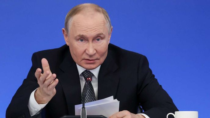 Vladimir Putin nařídil ruským představitelům, aby do 1. prosince dokončili plán pro dlouhodobý rozvoj těžby vzácných zemin. Vladimir Putin nařídil ruským představitelům, aby do 1. prosince dokončili plán pro dlouhodobý rozvoj těžby vzácných zemin.