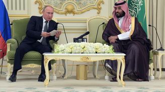 Státy Perského zálivu dovážejí ruskou ropu a naftu. Část by mohla skončit v Evropě