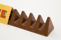 Vítězství milovníků čokolády Toblerone: Vrátí jí původní tvar alpských hřebenů