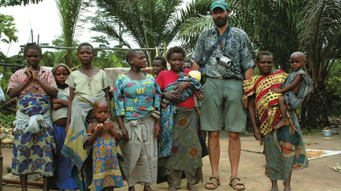 Pygmejové obývají celý středoafrický prales od Albertova jezera až k Atlantickému oceánu