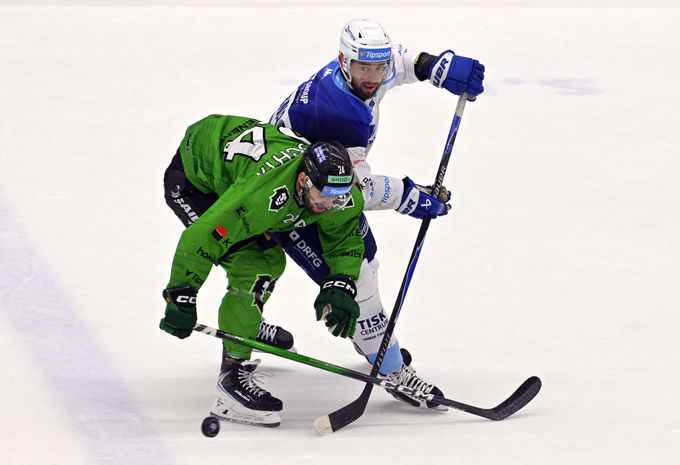 ONLINE: Boleslav - Kometa 3:4. Sparta po výhře v Třinci první, Liberec porazil Pardubice ONLINE: Boleslav - Kometa 3:4. Sparta po výhře v Třinci první, Liberec porazil Pardubice