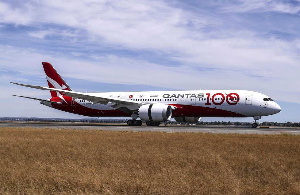 Qantas přepravila pasažéry z Londýna do Sydney bez mezipřistání.