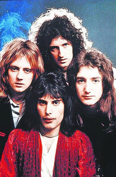 1973 Queen, to byli vždy jen Roger, Freddie, Brian a John.