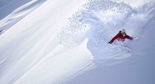 Jezdíte na lyžích nebo snowboardu? Máme pro vás SUPER TIP!