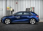 Audi doručuje vozy se speciálním eco-friendly benzínem a naftou R33, snižuje tak emise