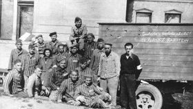 Vězni koncentračního tábora Rabštejn.
