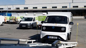 Český výrobce elektrododávek pro Čuprův Rohlík zlákal investora, na jehož dílech staví Škoda Auto Český výrobce elektrododávek pro Čuprův Rohlík zlákal investora, na jehož dílech staví Škoda Auto