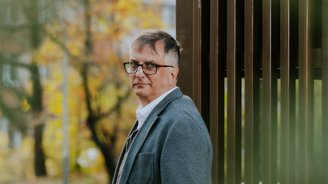 Linka bezpečí naráží na strop. Její šéf chystá expanzi mimo Prahu Linka bezpečí naráží na strop. Její šéf chystá expanzi mimo Prahu