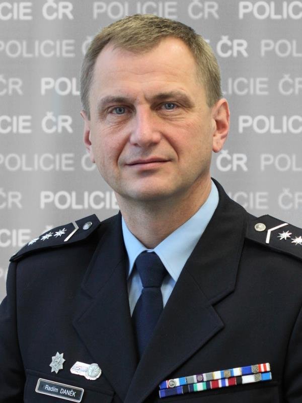 Plukovník Radím Daněk (†56), náměstek ředitele policie Moravskoslezského kraje, se ve středu 1. července 2020  zastřelil ve služebním autě.