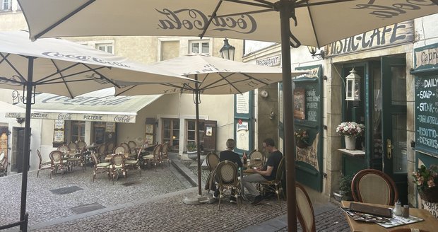 Provozovna Mistic Café na Radnických schodech po skončení nájemní smlouvy.