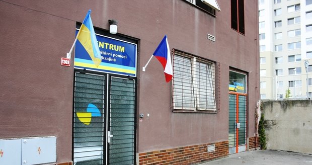 V Radotíně se otevřelo Centrum humanitární pomoci Ukrajině