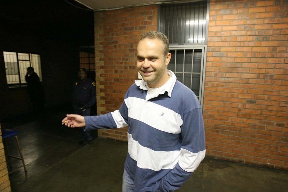 Radovan Krejčíř v současnosti sedí ve vězení v Jihoafrické republice.