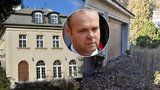 Exekutoři rozhodli: Opuštěná Krejčířova vila jde do dražby! Jenže luxusní dům zatím zchátral…