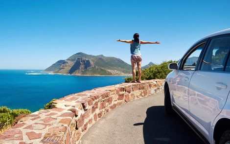10 rad jak si půjčit auto na dovolené