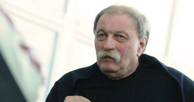 Vladimír Drha před léčbou rakoviny.