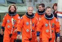 Kdo letí v raketoplánu Atlantis STS-135