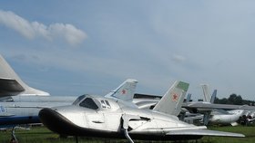 MiG-105-11 z projektu raketoplánu Spiral.