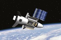 Raketoplán X-37: Do vesmíru odstartuje bez pilota