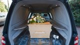 Vše o pohřbech: Kolik peněz si připravit? Kdo má nárok na pohřebné?