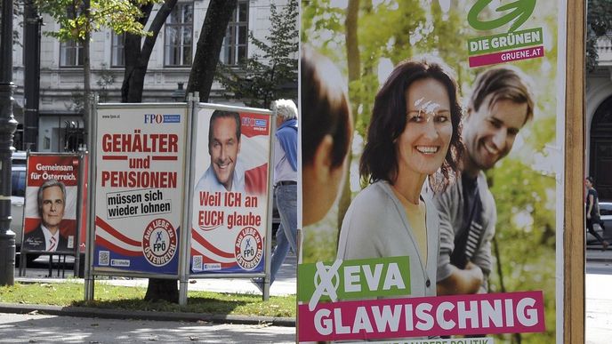 Rakouské předvolební plakáty, volby 2013 (ČTK/AP)