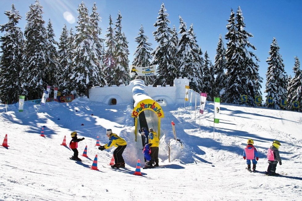 Největší rakouský lyžařský komplex Wilder Kaiser-Brixental, který patří k těm nejlepším na světě, nezaostává ani v nabídce pro začínající lyžaře.