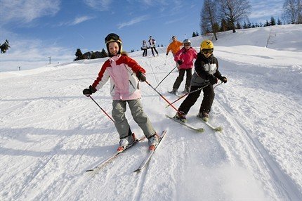 Rodinný lyžařský areál Weissensee, Korutany.