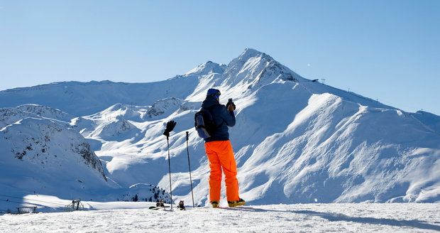 Šílenství v Rakousku: Spadlo přes 60 lavin. Zabily devět lyžařů, další oběti stále přibývají
