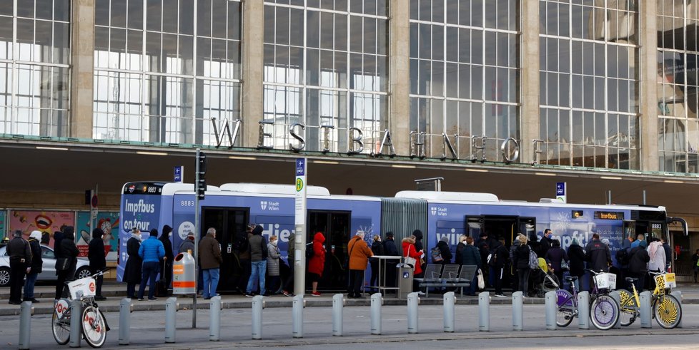 V Rakousku jezdí očkovací autobus