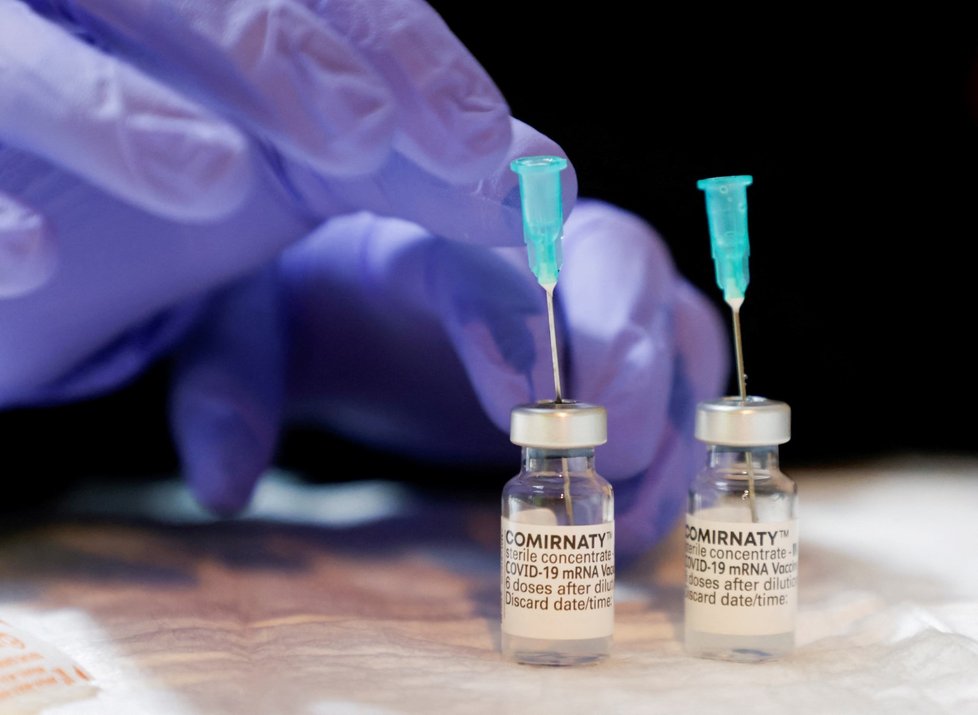 Očkování proti koronaviru v Rakousku (5. 2. 2022)